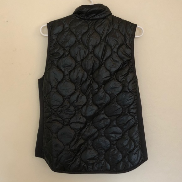 NWT J. Crew Puff Vest - Picture 2 of 3